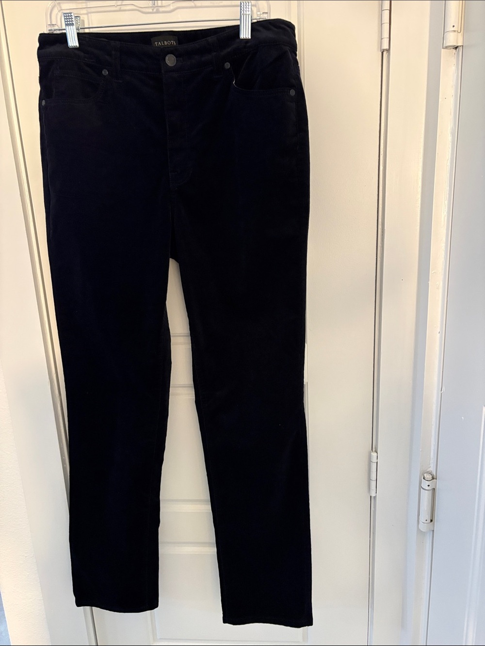 Talbots Women’s Black Corduroy Straight-Leg Pants